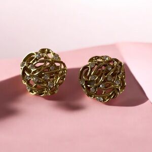 Vintage Gold tone rhinestone round Clip on Earrings …